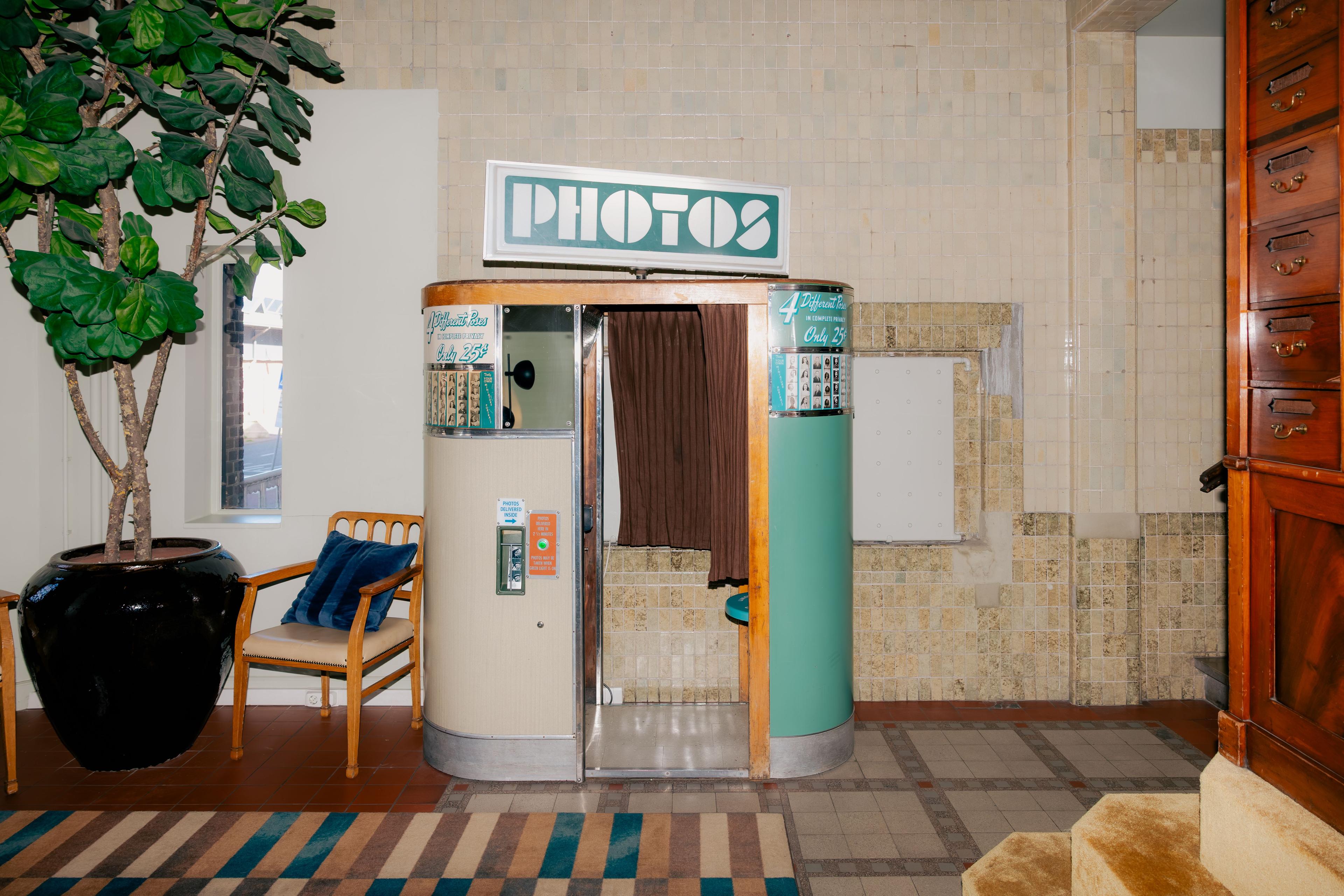 Grid image